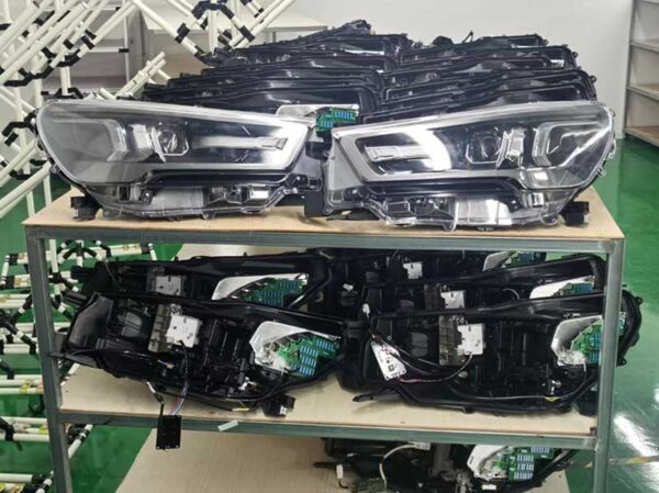 2021 Hilux OE headlights high - 图片 6