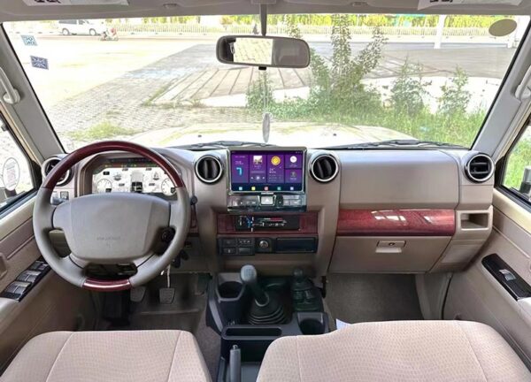 LC70 LC71 LC76 LC78 LC79 Dashboard